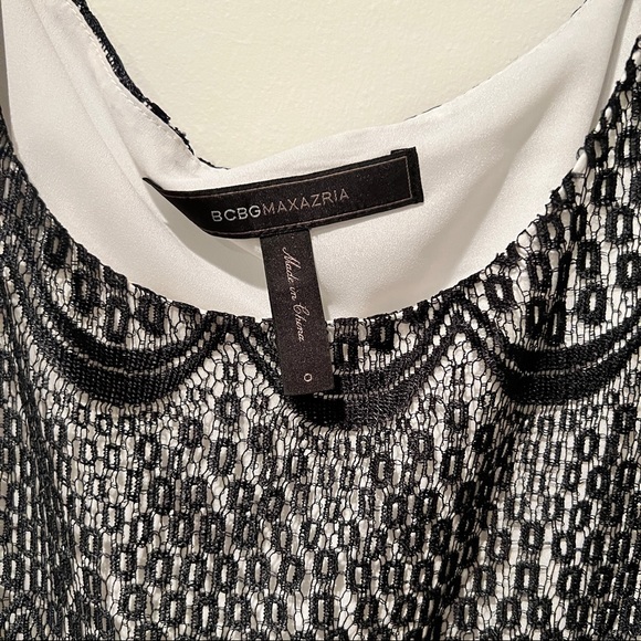 BCBG white with black lace sleeveless cocktail dress - Picture 6 of 7